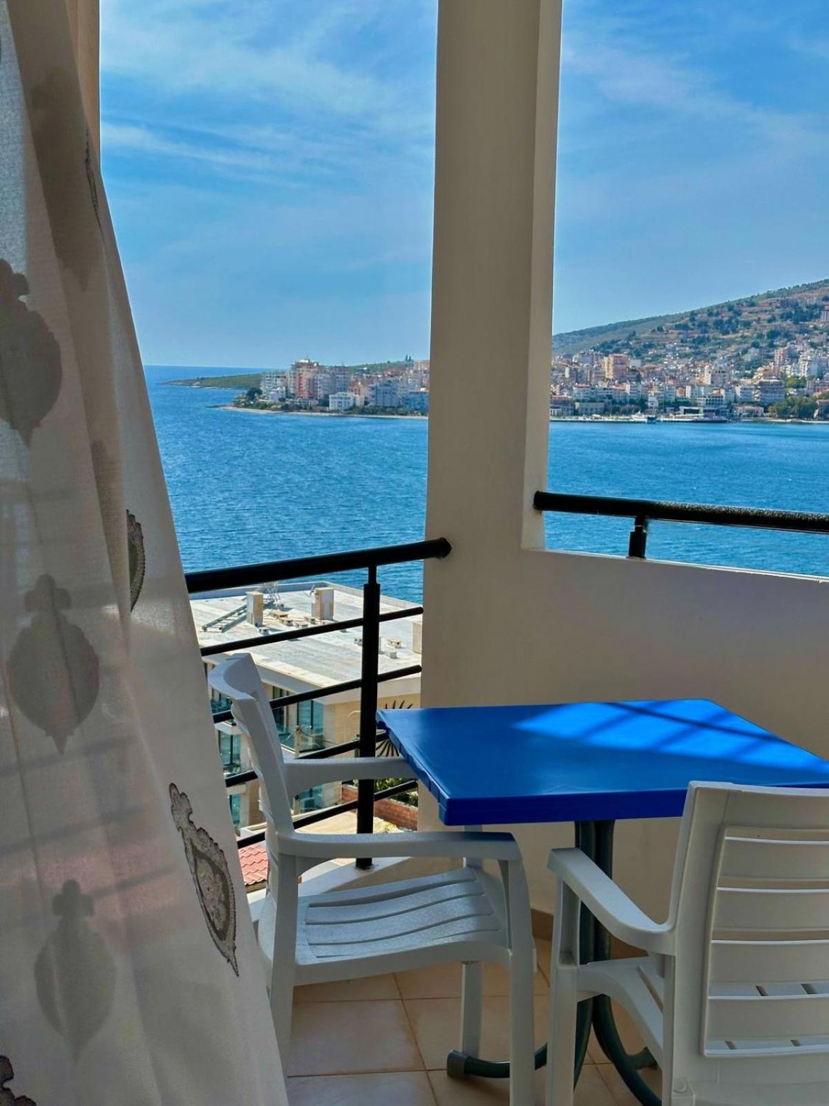 Esmeralda Apartaments Sarandë Eksteriør billede