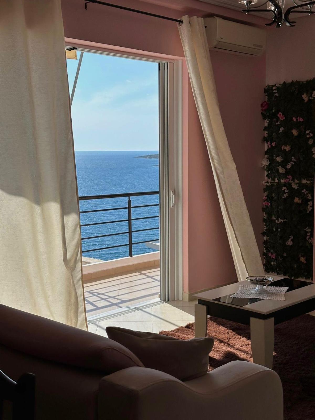 Esmeralda Apartaments Sarandë Eksteriør billede