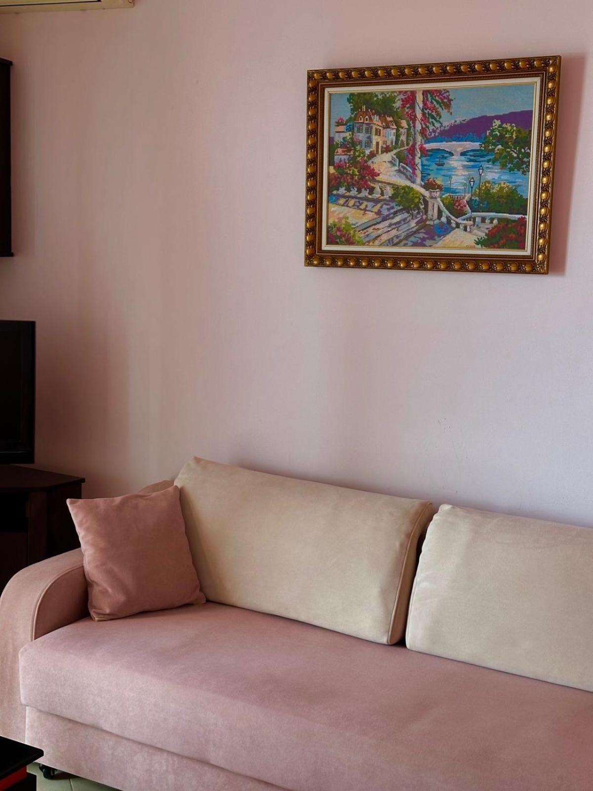 Esmeralda Apartaments Sarandë Eksteriør billede