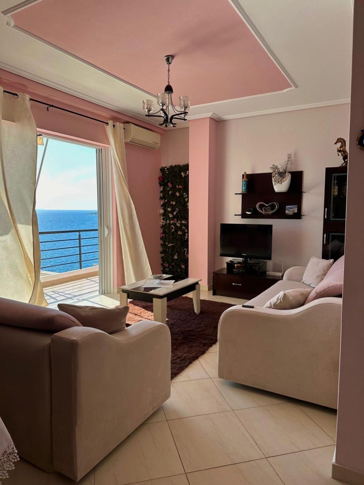 Esmeralda Apartaments Sarandë Eksteriør billede
